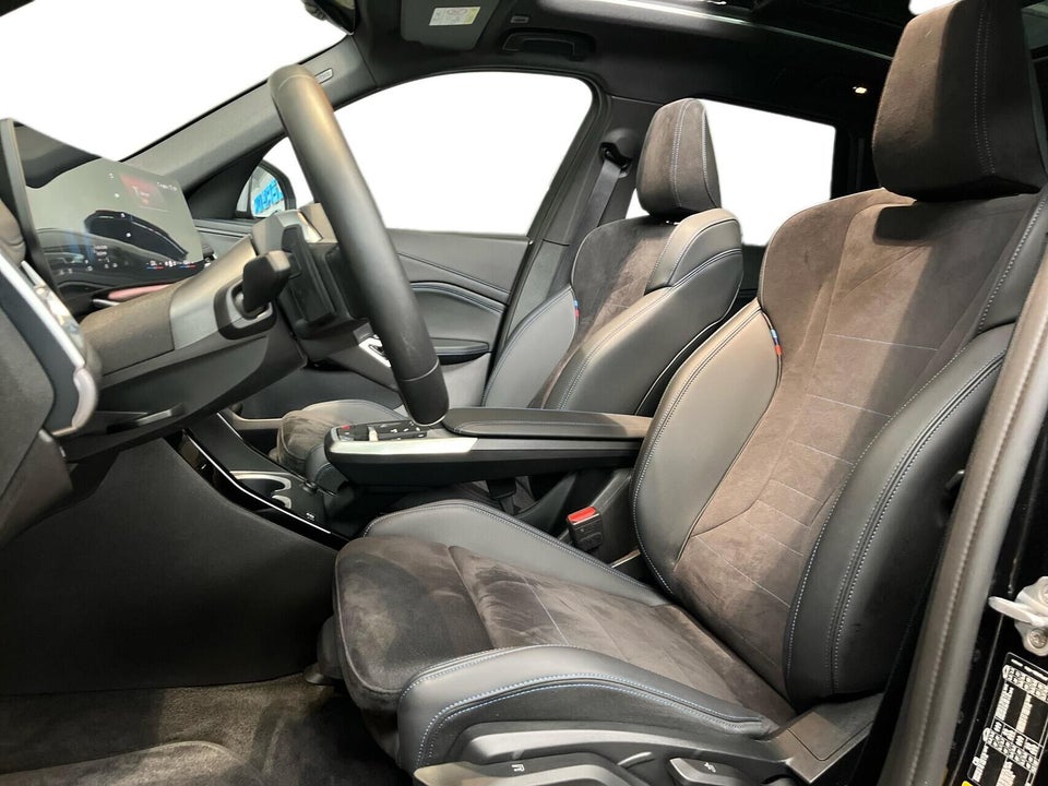 BMW iX1 eDrive20 M-Sport 5d