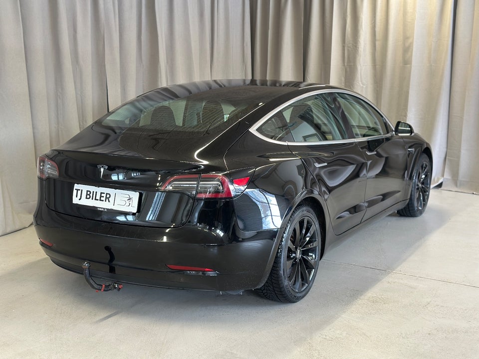 Tesla Model 3 Standard Range+ RWD 4d