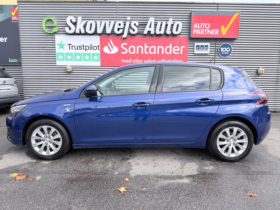 Peugeot 308 1,5 BlueHDi 130 Prestige 5d