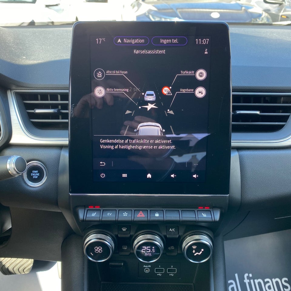 Renault Captur 1,6 E-Tech Intens 5d