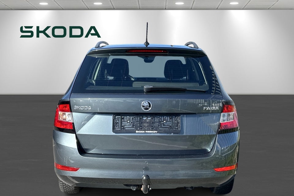 Skoda Fabia 1,0 TSi 110 Style Combi DSG 5d