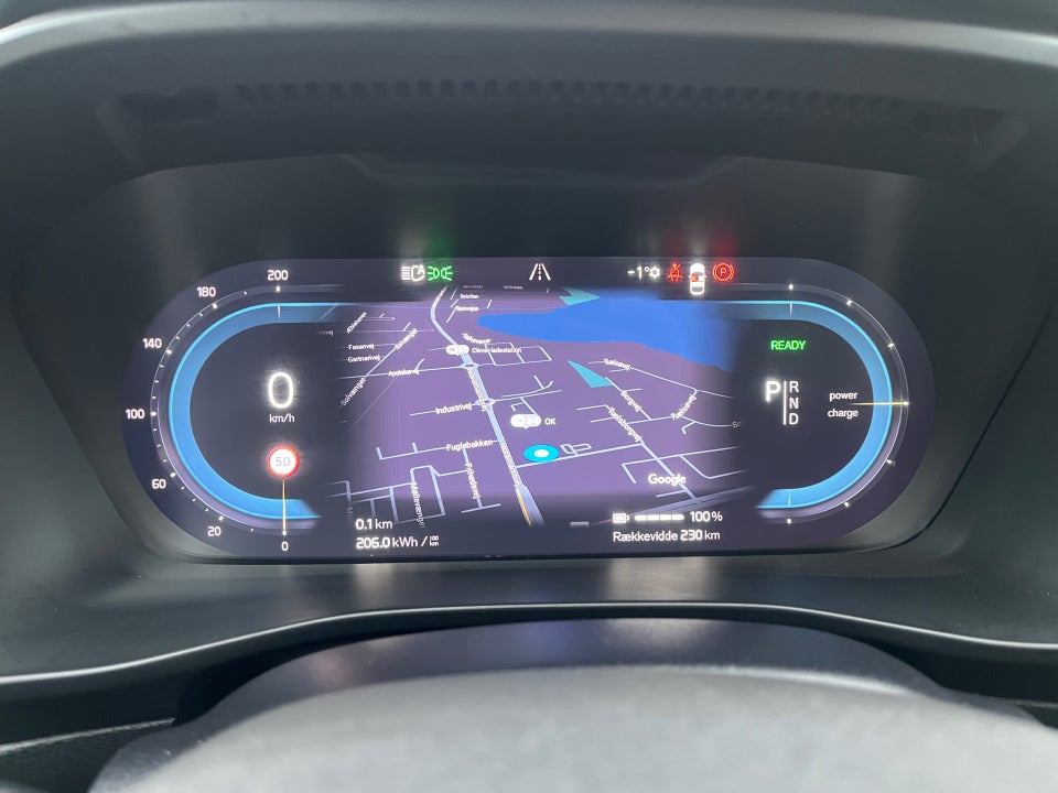 Volvo XC40 P6 ReCharge Core 5d