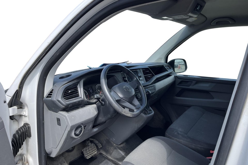 VW Transporter 2,0 TDi 150 Kassevogn DSG lang