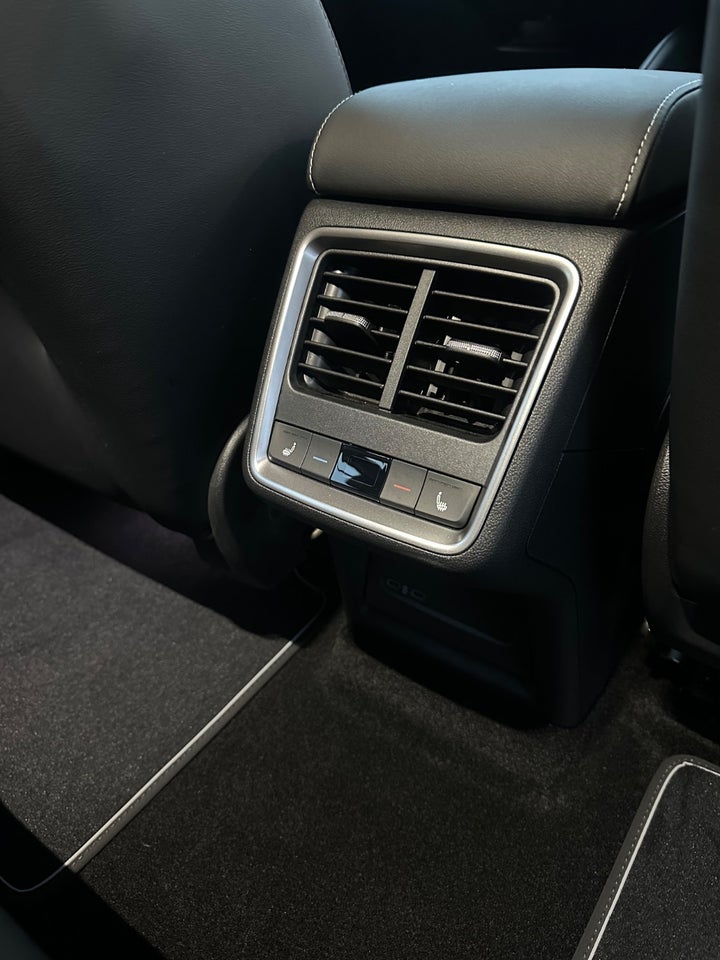 Skoda Elroq 60 iV Sportline 5d