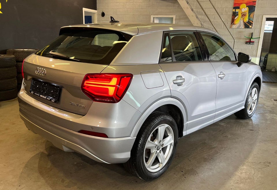 Audi Q2 35 TFSi S-tr. 5d