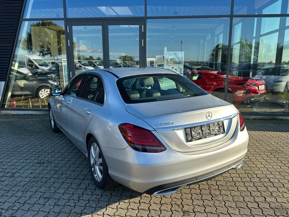 Mercedes C220 d 2,0 Avantgarde aut. 4d