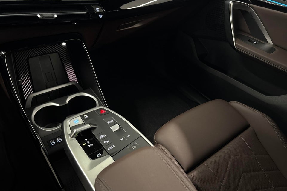 BMW iX2 xDrive30 M-Sport 5d