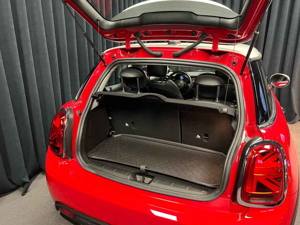 MINI Cooper SE Edition Premium Plus 3d