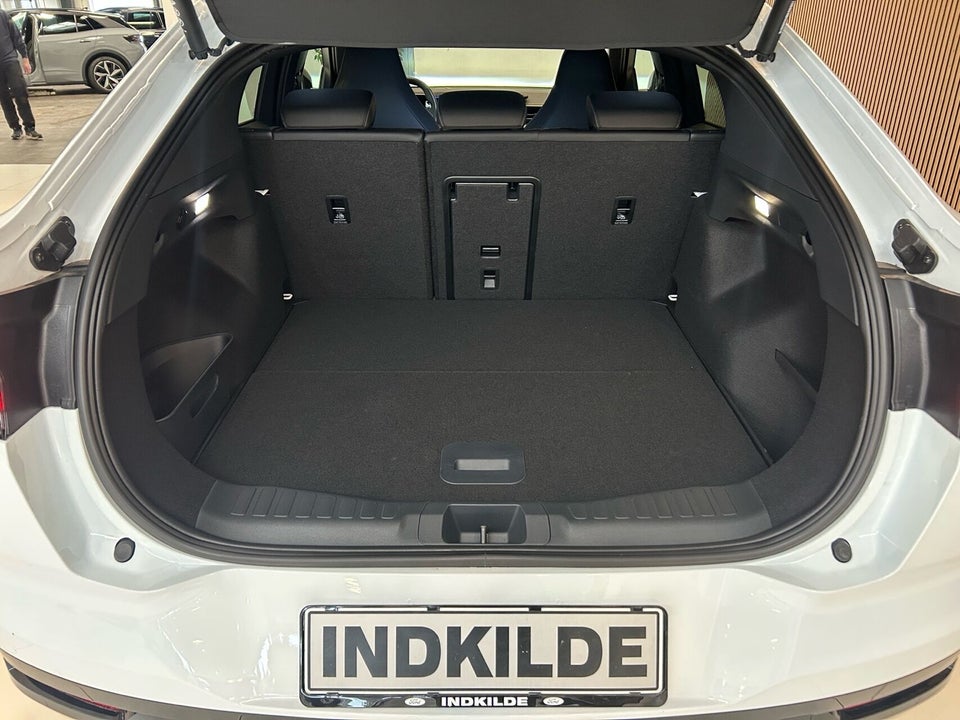 Ford Capri 79 Premium Extended Range AWD 5d