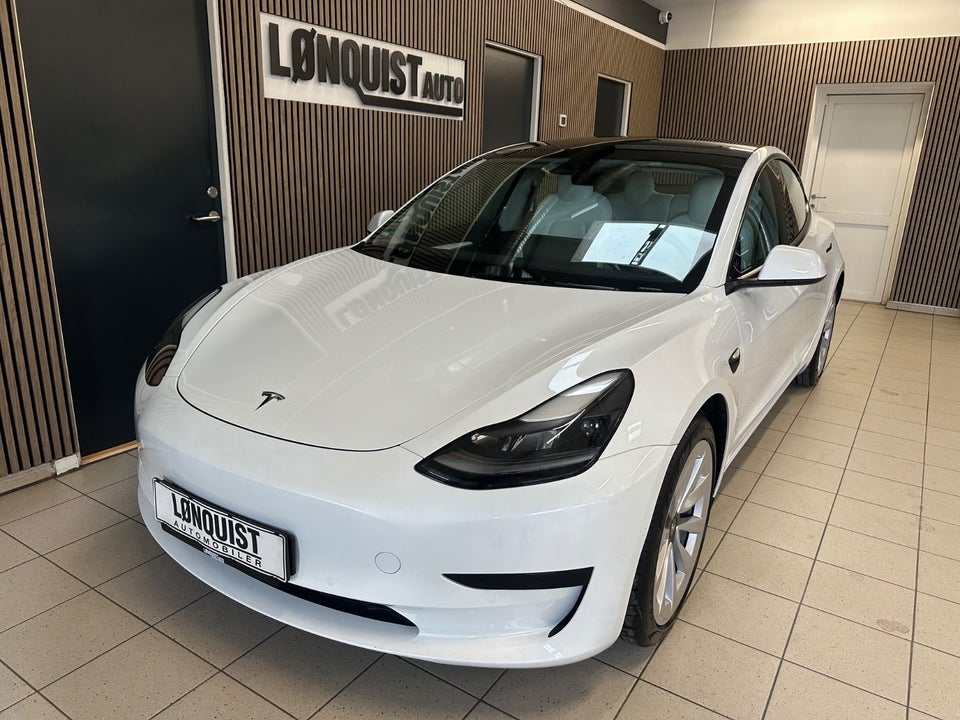 Tesla Model 3 Standard Range+ RWD 4d