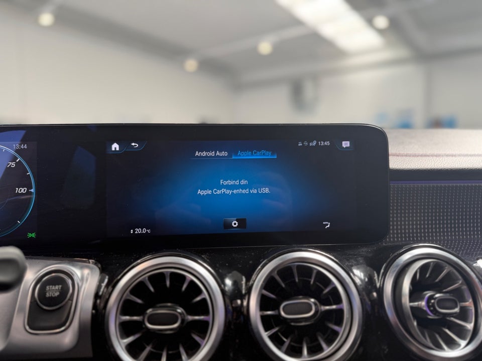 Mercedes EQB350 AMG Line 4Matic 7prs 5d