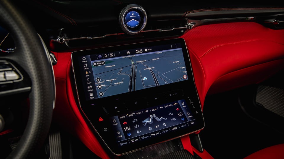 Maserati GranTurismo 3,0 V6 Trofeo aut. 2d