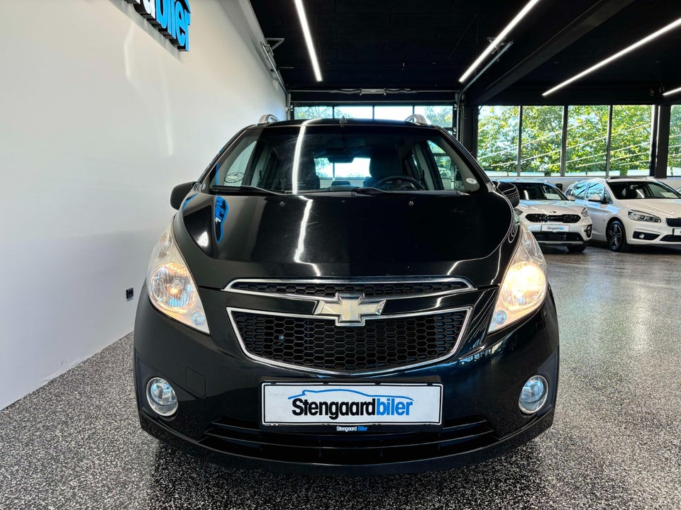 Chevrolet Spark 1,0 LE 5d