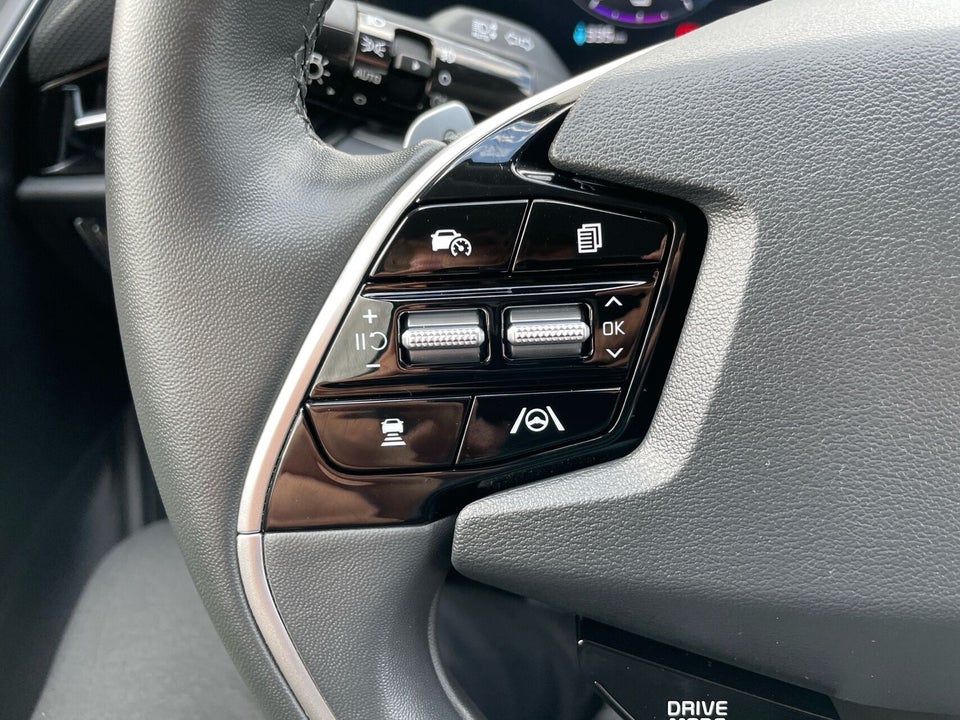 Kia Niro 64 EV Premium 5d