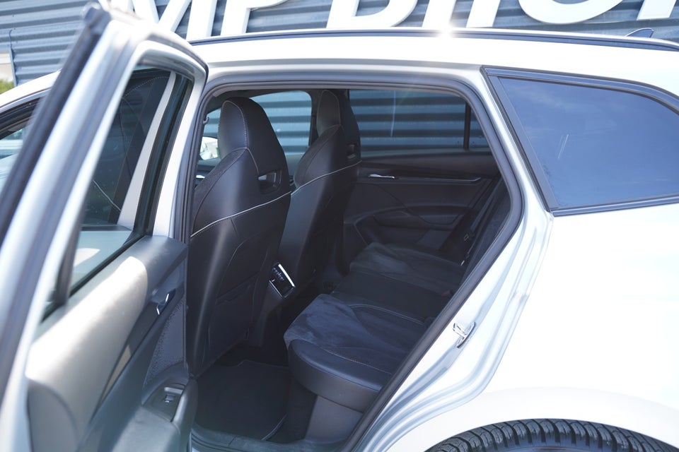 Skoda Enyaq 60 iV Sportline 5d