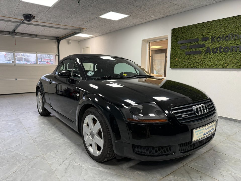 Audi TT 1,8 T 225 Roadster quattro 2d