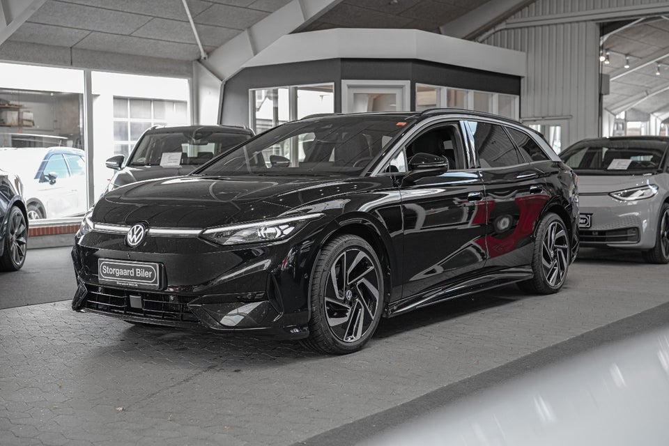 VW ID.7 77 Pro Tourer 5d