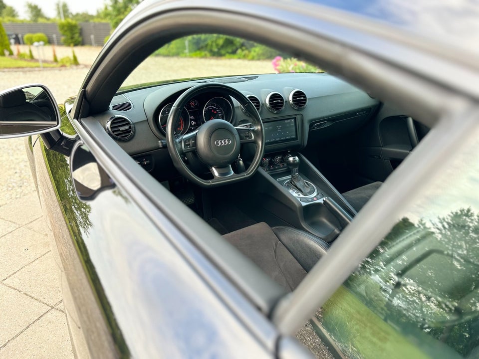 Audi TT 2,0 TFSi Coupé quattro S-tr. 2d