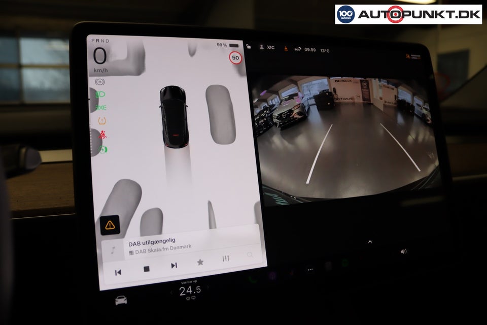 Tesla Model Y Long Range AWD 5d