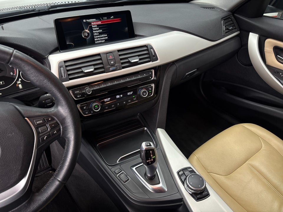 BMW 320d 2,0 Touring Luxury Line aut. 5d