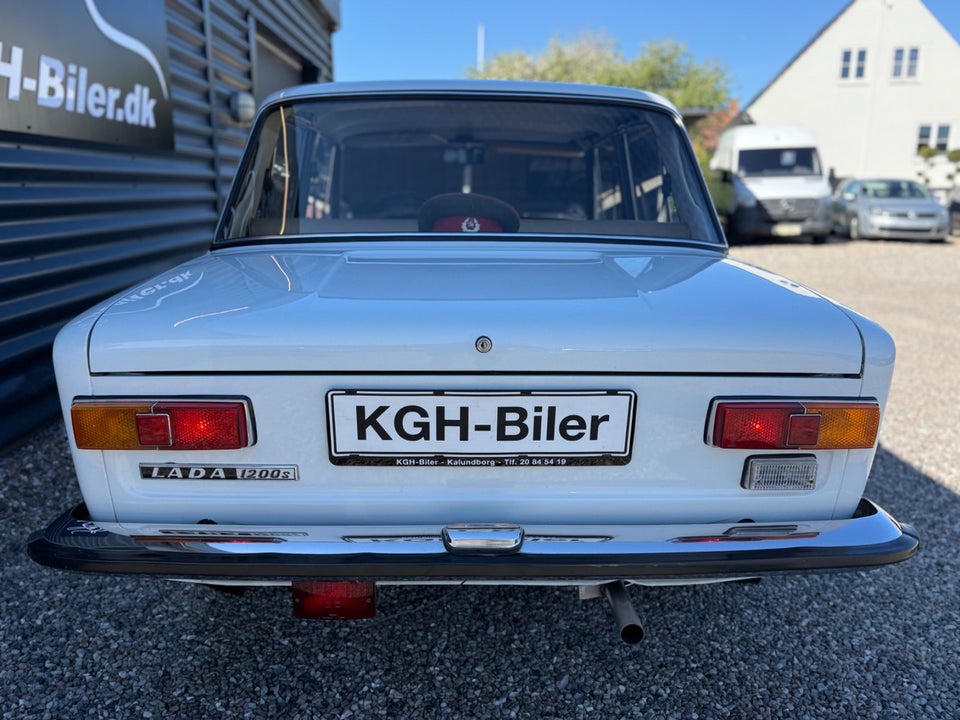 Lada 1200 1,2 S 4d