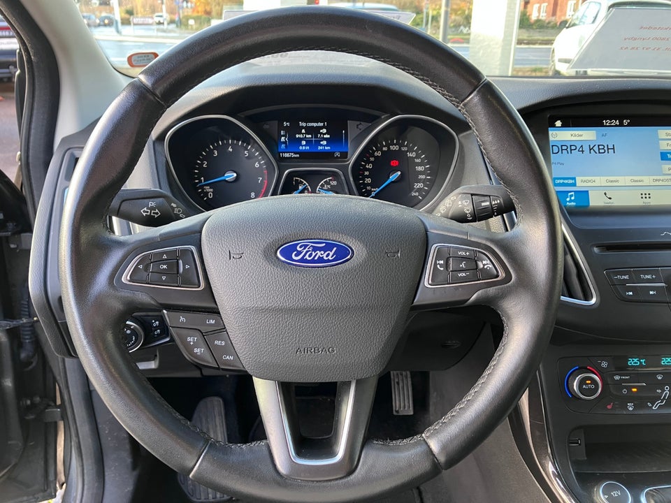 Ford Focus 1,5 SCTi 150 Titanium stc. 5d