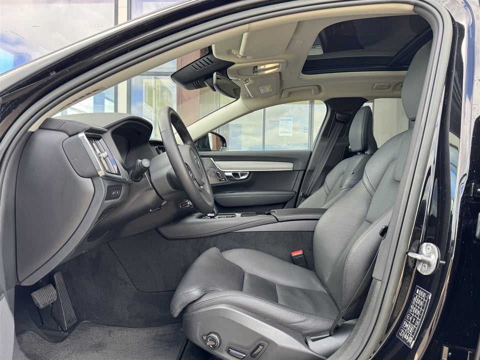 Volvo V90 2,0 T8 ReCharge Ultimate Dark aut. AWD 5d