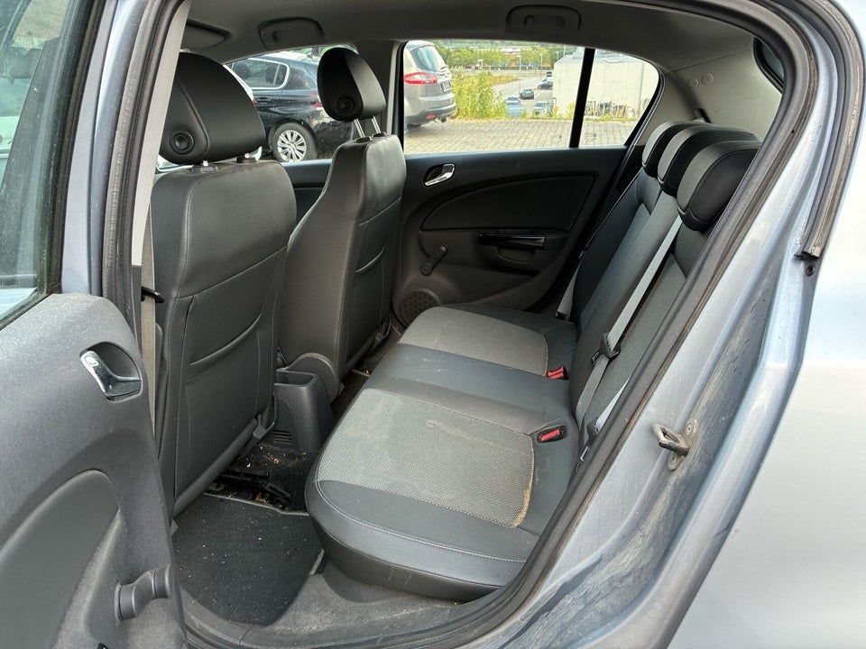 Opel Corsa 1,2 16V Enjoy 5d