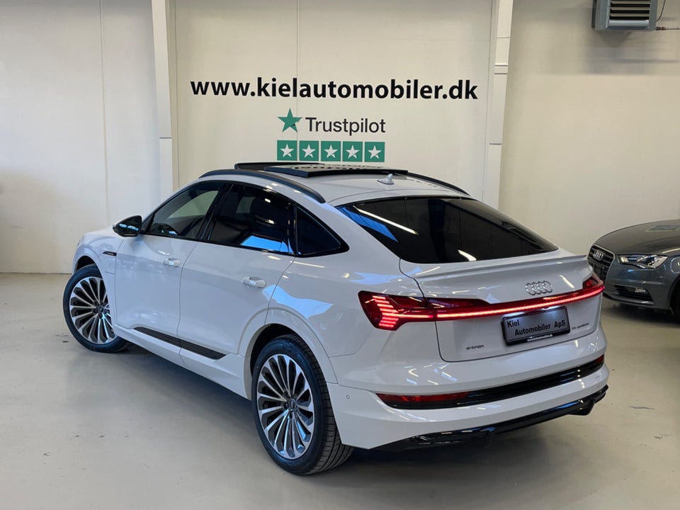 Audi e-tron 55 S-line Sportback quattro 5d