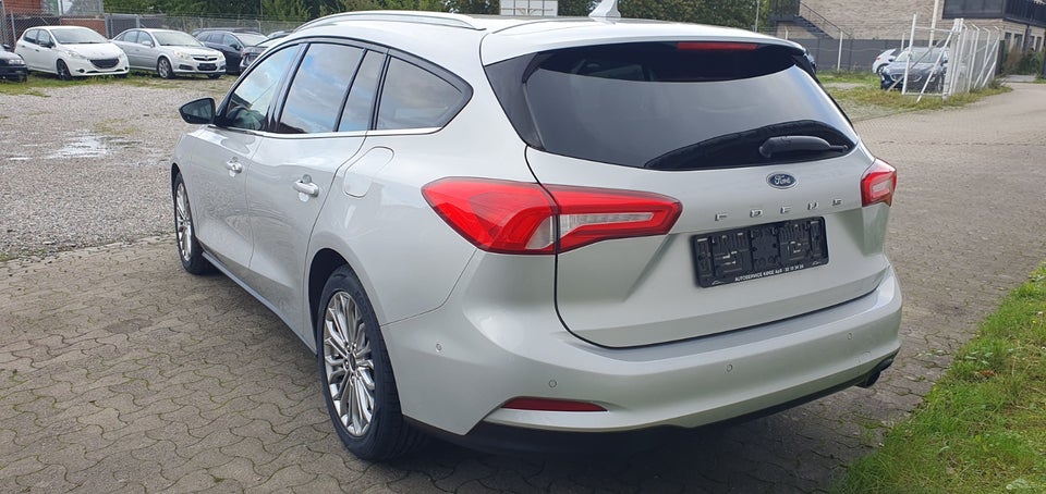 Ford Focus 1,0 EcoBoost Titanium stc. aut. 5d