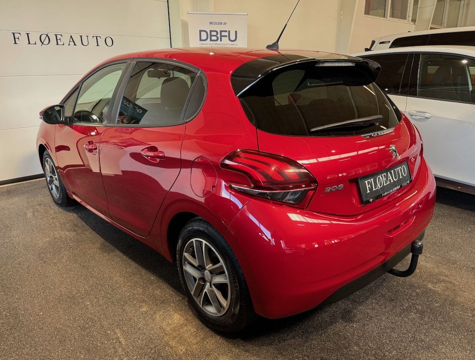 Peugeot 208 1,6 BlueHDi 100 Envy 5d