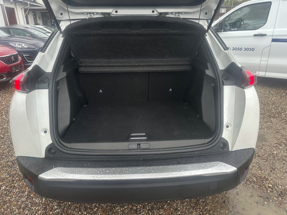 Peugeot e-2008 50 GT Pack 5d