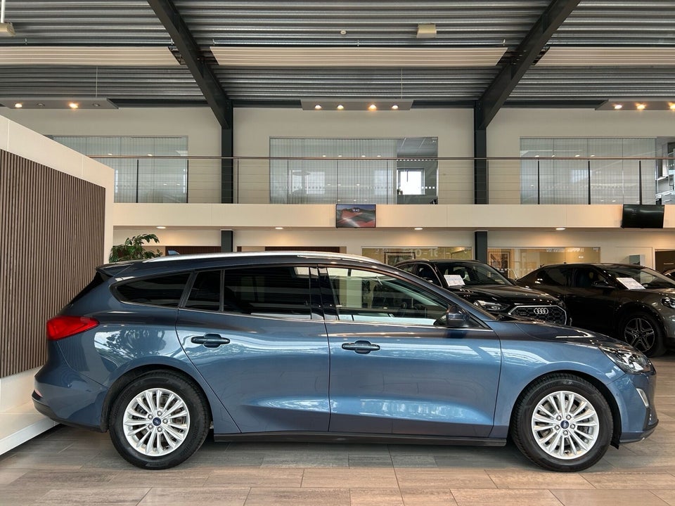 Ford Focus 1,0 EcoBoost mHEV Titanium stc. 5d