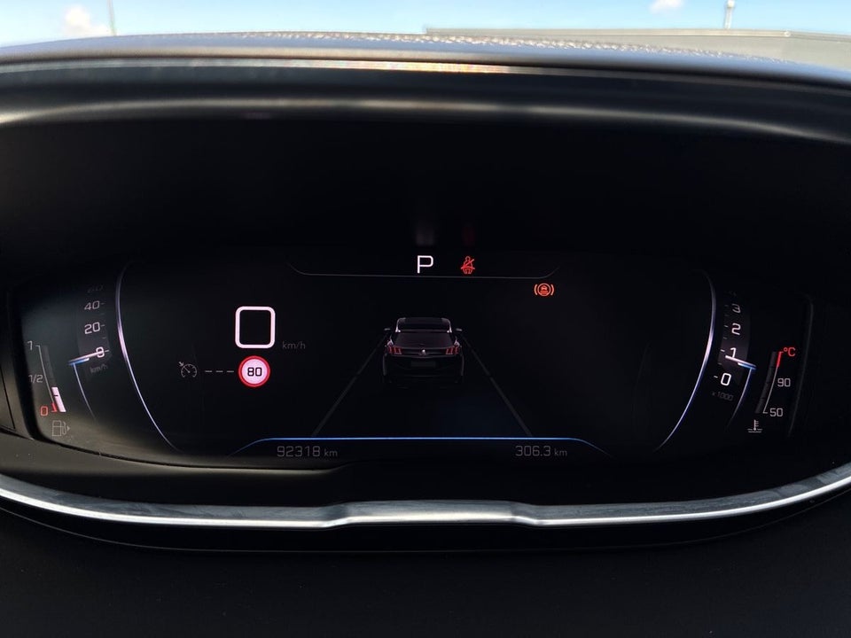 Peugeot 3008 1,5 BlueHDi 130 Allure Pack EAT8 5d