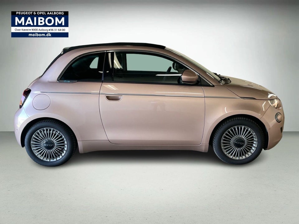 Fiat 500e 42 Lusso Cabrio 2d