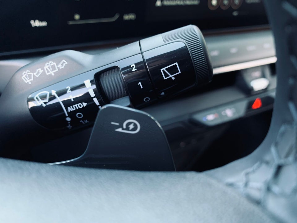 Kia EV9 76 Standard Range Upgrade RWD 7prs 5d