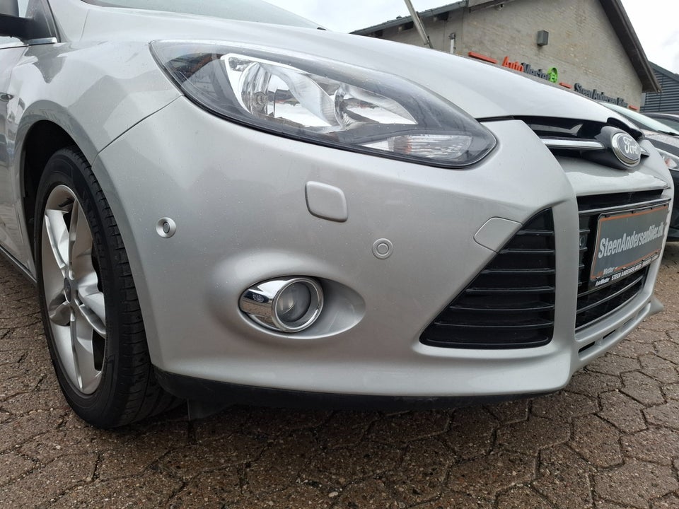 Ford Focus 1,0 SCTi 125 Titanium Fun 5d
