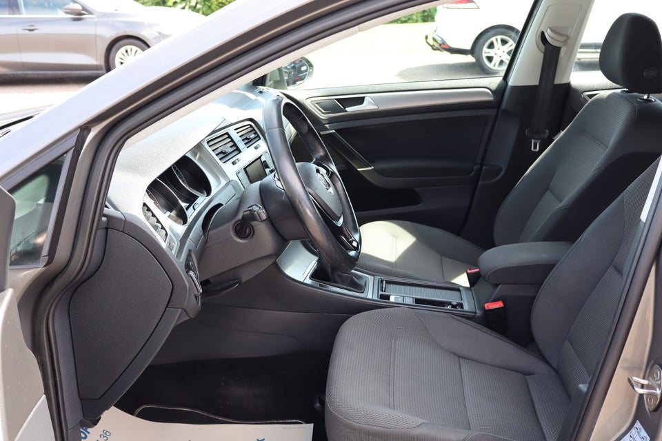 VW Golf VII 1,4 TSi 122 Comfortline Variant BMT 5d