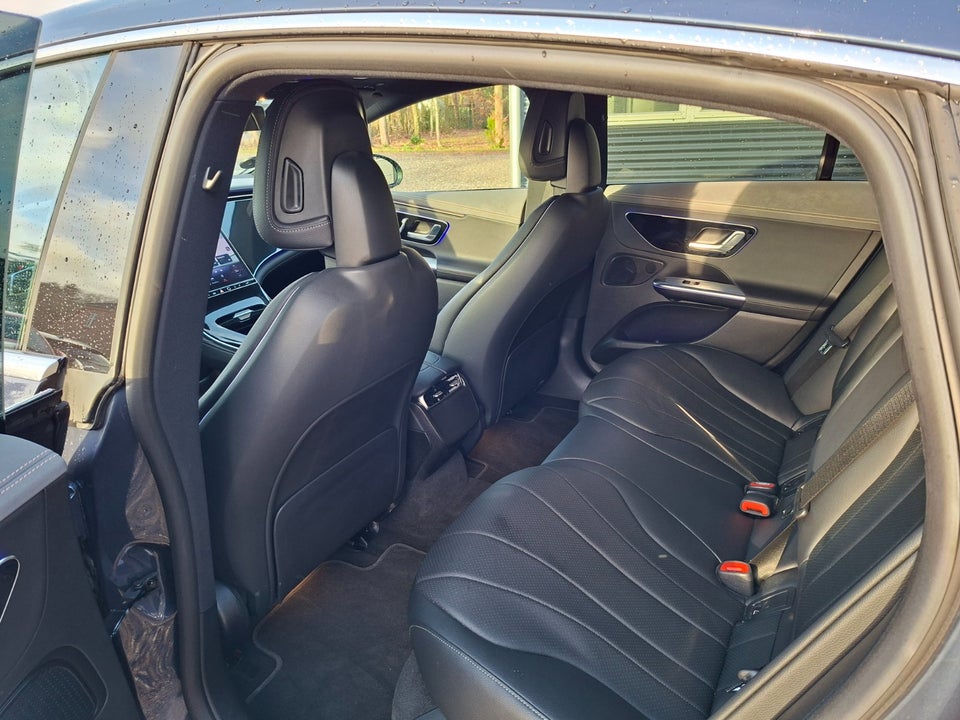 Mercedes EQE300 AMG Line 4d