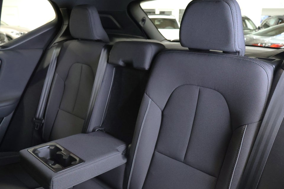 Volvo XC40 P6 ReCharge Core 5d