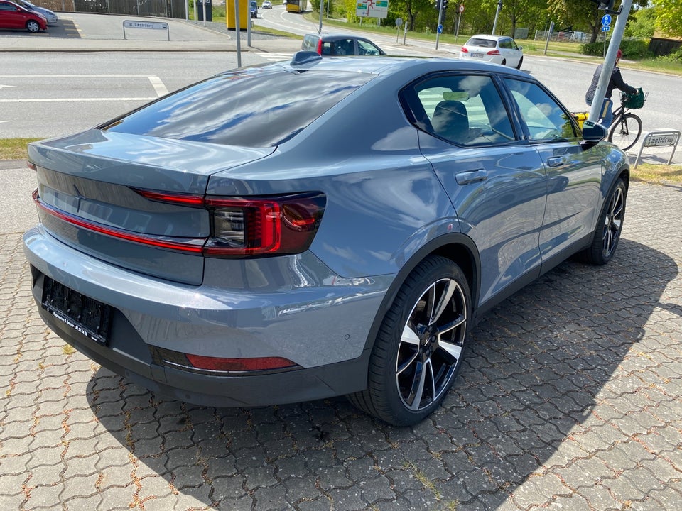 Polestar 2 Standard Range 5d