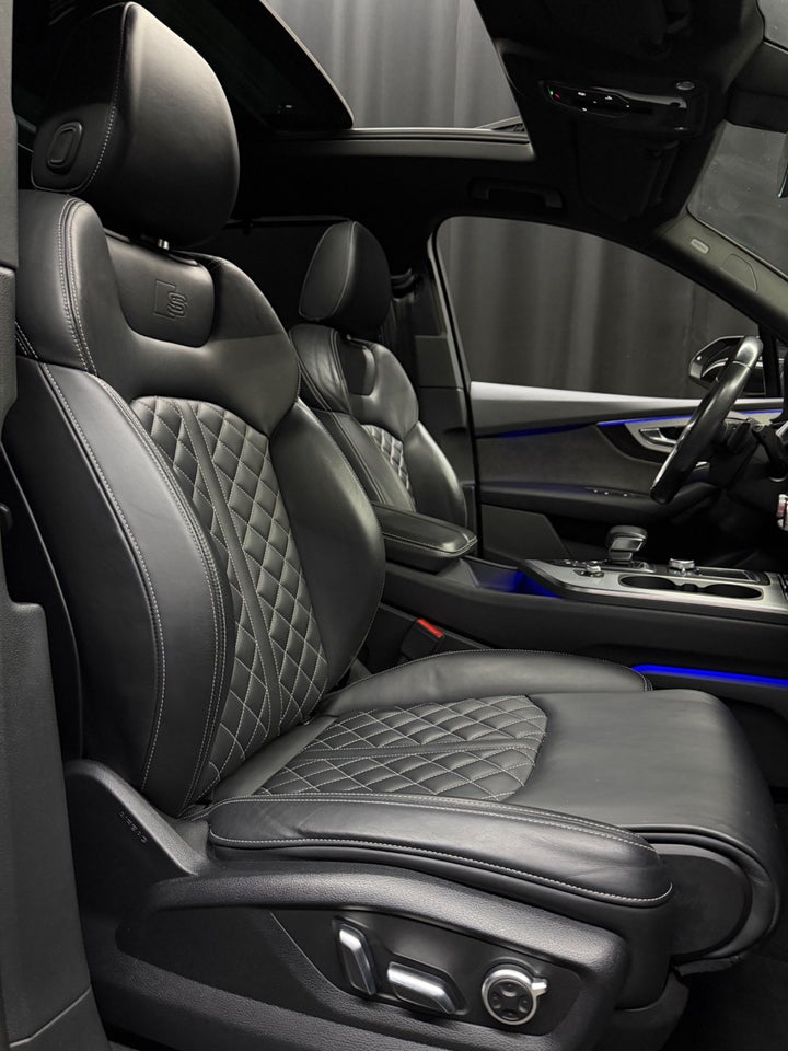 Audi SQ7 4,0 TDi quattro Tiptr. 7prs 5d