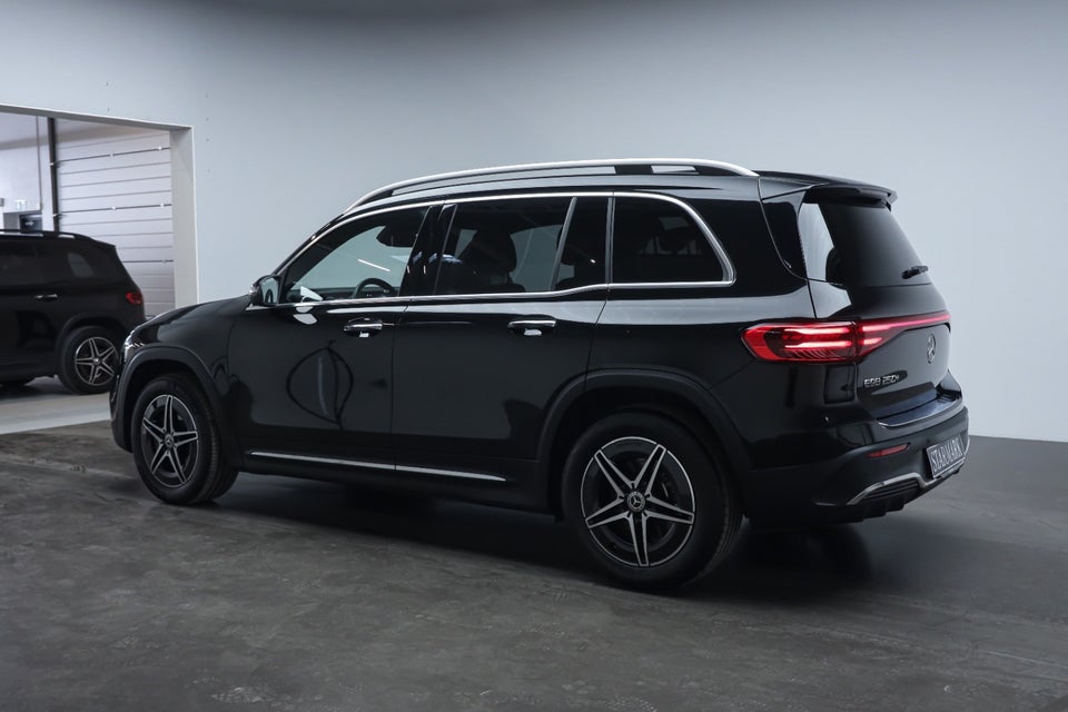 Mercedes EQB250+ AMG Premium 5d