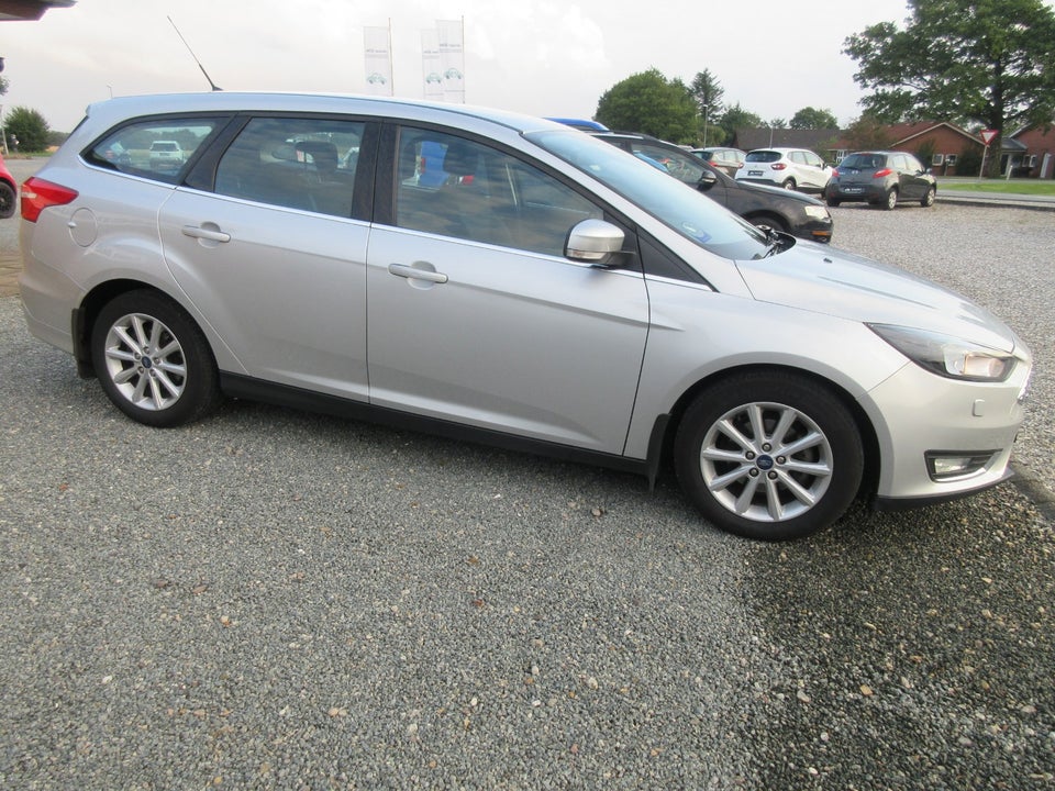 Ford Focus 1,0 SCTi 125 Titanium stc. 5d