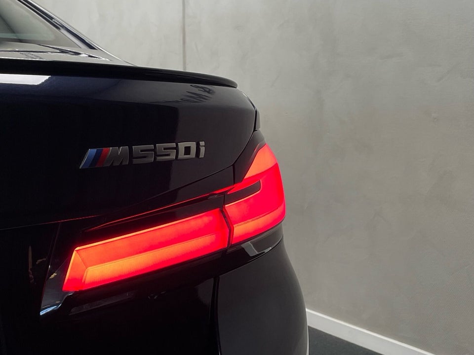 BMW M550i 4,4 xDrive aut. 4d