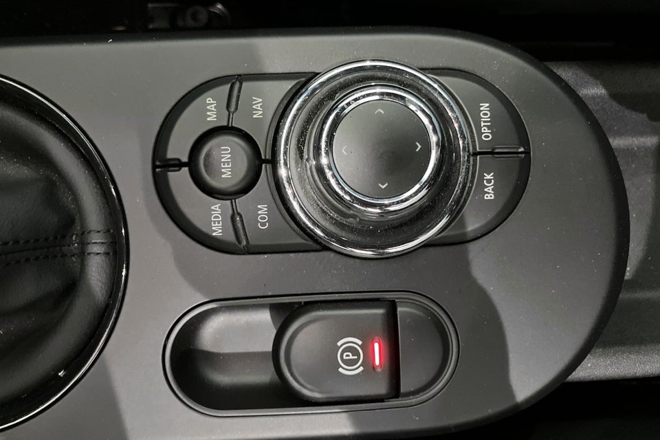 MINI Cooper SE Cabriolet 2d