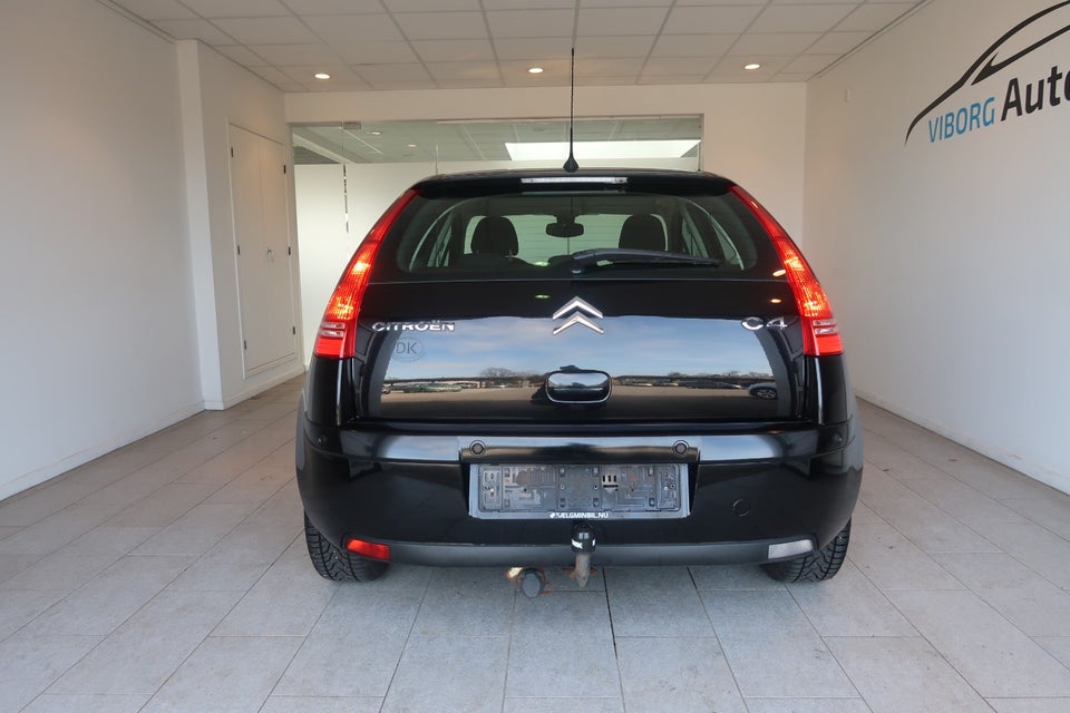 Citroën C4 1,6 HDi 110 VTR+ E6G 5d