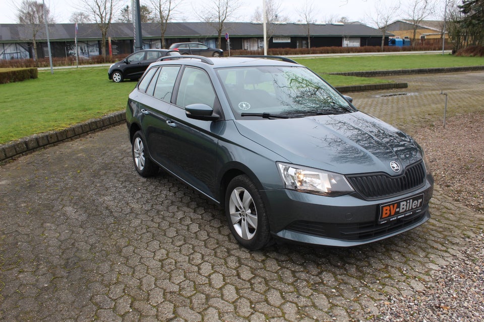 Skoda Fabia 1,0 MPi 75 Ambition Combi 5d