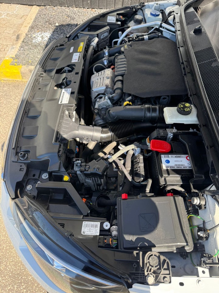 Peugeot 308 1,2 e-THP 130 GT Line SW EAT6 5d