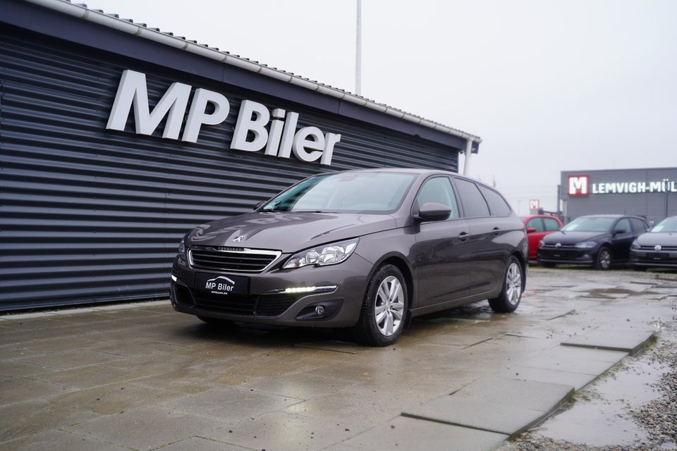 Peugeot 308 1,6 BlueHDi 120 Style SW 5d